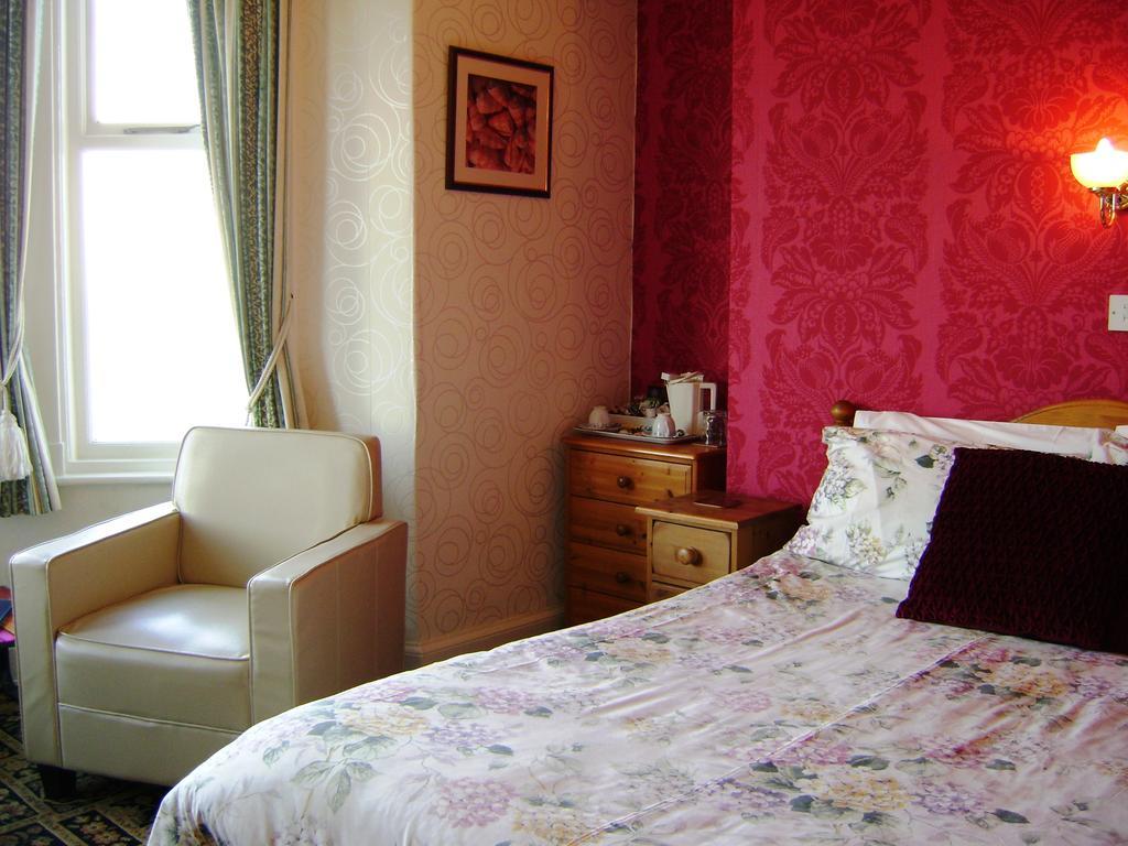 The Wharncliffe Hotel Scarborough Cameră foto